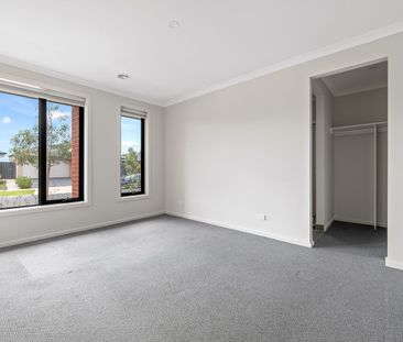 This Property is sure to Impress. - Photo 5