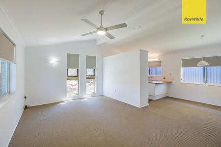 56 Bolinda Street, Eight Mile Plains QLD 4113 - House For Rent | Domain - Photo 4