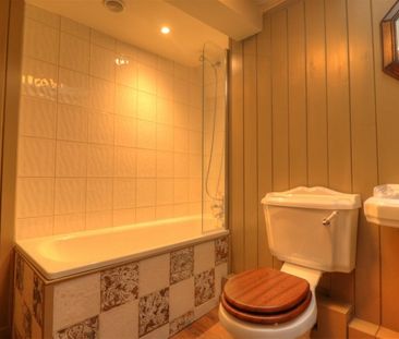 North Street, Winchcombe - Photo 1