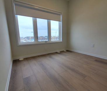 For Lease - 8 Matawin Lane, Richmond Hill, Ontario - Photo 6