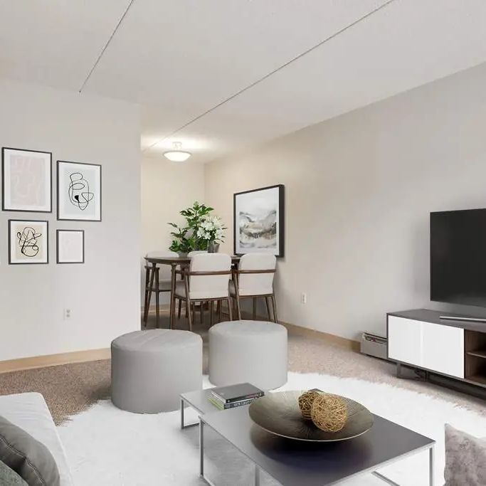 - 2 Bedroom at Heritage House - Photo 1