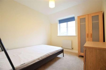 Highclere Court, Whitley Wood Road, Reading, Berkshire, RG2 - Photo 4