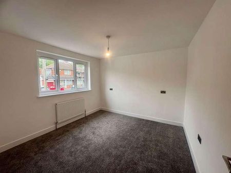 Ashtree Road, Tividale, Oldbury, B69 - Photo 2