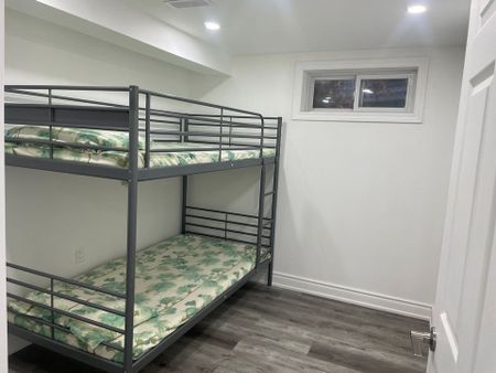 For Lease - 60 Sandrift Square, Toronto, Ontario - Photo 5