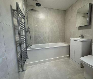 Community Road, Greenford, UB6 - Photo 5