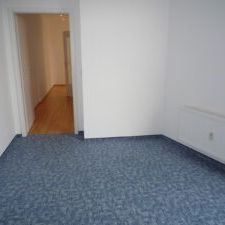 Schubertstr. 17, Wohnung 6 ~~~ Balkon, Bad mit Wanne, Abstellraum im Treppenhaus, eigener Spitzboden - Photo 1