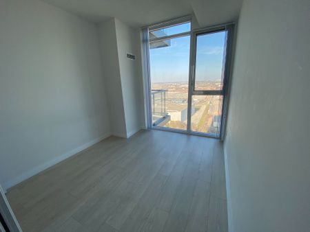 For Lease - 7895 Jane Street Unit# 2718, Vaughan, Ontario - Photo 4