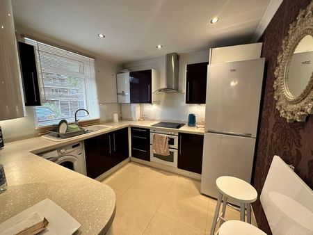 Room in a Shared Flat, Juniper House, SE14 - Photo 4