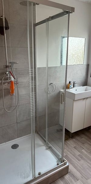 Room in a Shared House, Great Cambridge Road, N18 - Photo 1