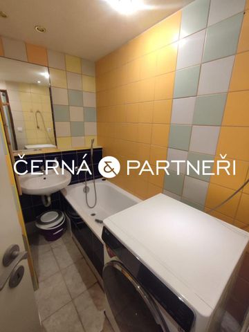 Pronájem bytu 1+kk a garsoniéry 23 m², B. Smetany , Kraslice - Photo 4