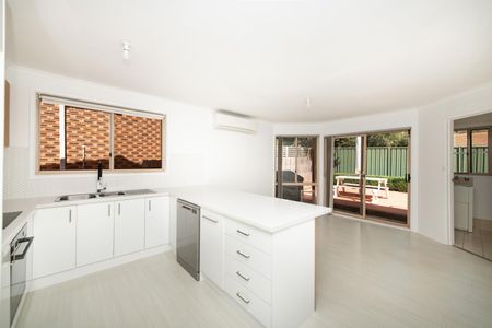 18/35 Crisp Circuit, Bruce ACT 2617 - Townhouse For Rent | Domain - Photo 2