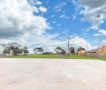 Refreshed Affordable Family Home - Photo 6