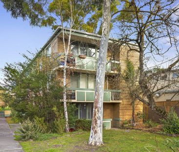 Modern Comfort & Sustainability - Photo 1