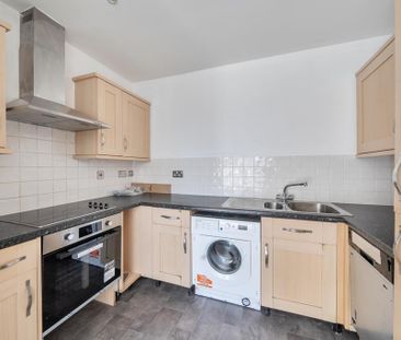 1 bedroom apartment to rent - Photo 2