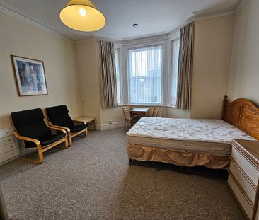 Westby Road, Bournemouth - Photo 2