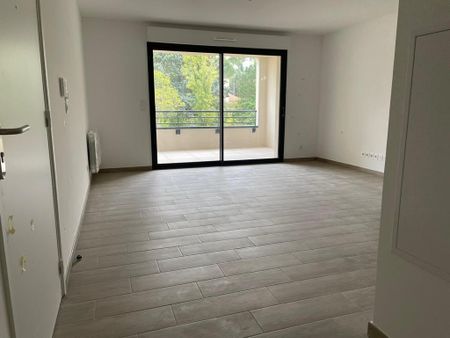 VENTABREN APPARTEMENT T3 RECENT PARKING ET PISCINE, - Photo 5