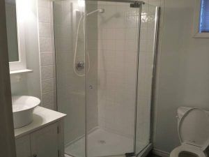 $1050 / 1br – 870ft2 – Spacious 1 Br Bsmt Suite in Port Moody (Port Moody) - Photo 1