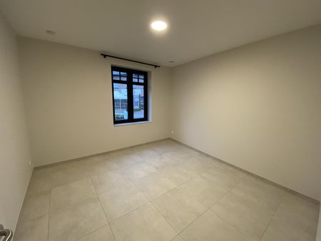 Prachtig gelijkvloers appartement met tuin - Photo 3