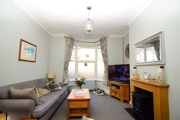3 bed end of terrace house to rent in Spring Bank, Scarborough, YO12 - Photo 1