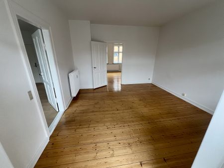 2 vær. med stor sydvendt altan - Photo 2