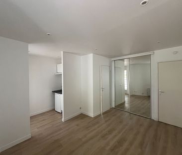 Location Appartement 1 pièce 36m² LILLE 59000 - Photo 5