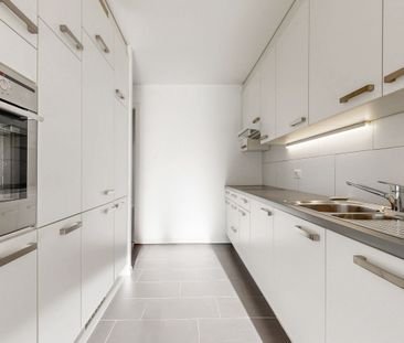 Spacieux logement avec Terrasse - Photo 2