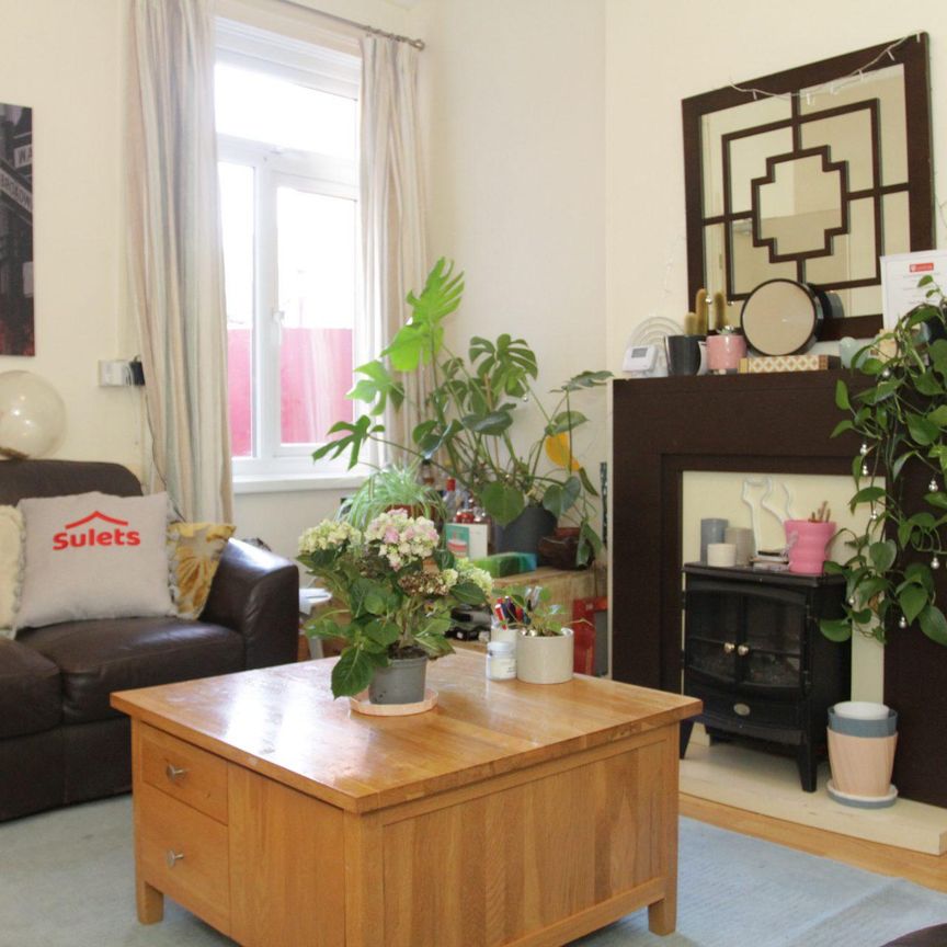 Grasmere Street (4 bed) - Photo 1