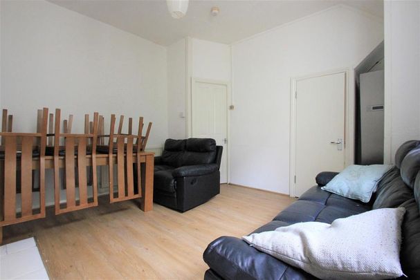 6 bedroom house share to rent - Photo 1