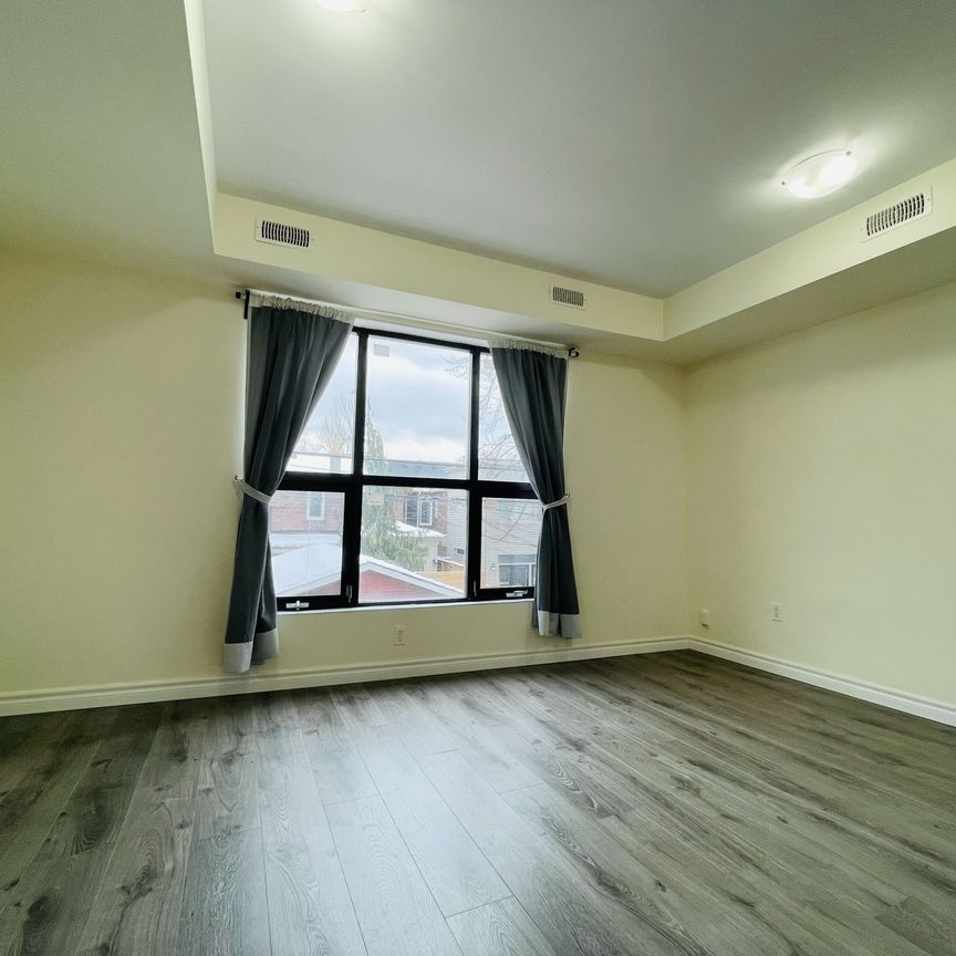 For Lease - 721 Danforth Avenue Unit# 2A, Toronto, Ontario - Photo 1
