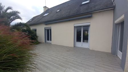 House - Photo 2