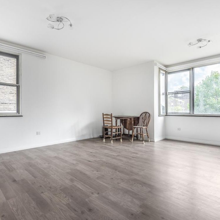 Bolton Road, London W4 - Photo 1