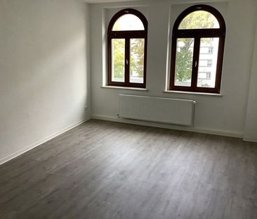 Frisch sanierte 3 Raum Wohnung zu vermieten - Foto 1