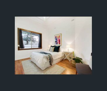 Beautiful Beach Bungalow!!- SIX MONTH LEASE - Photo 3