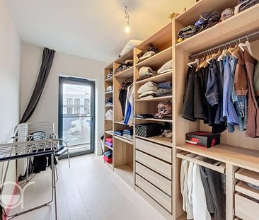 Appartement te huur - Foto 2