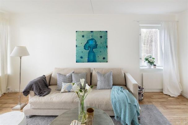 Rydsvägen 52 B - Foto 1