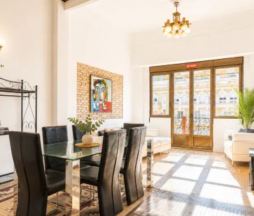 3-bedroom apartment for rent in Sant Francesc, couples allowed - Photo 5