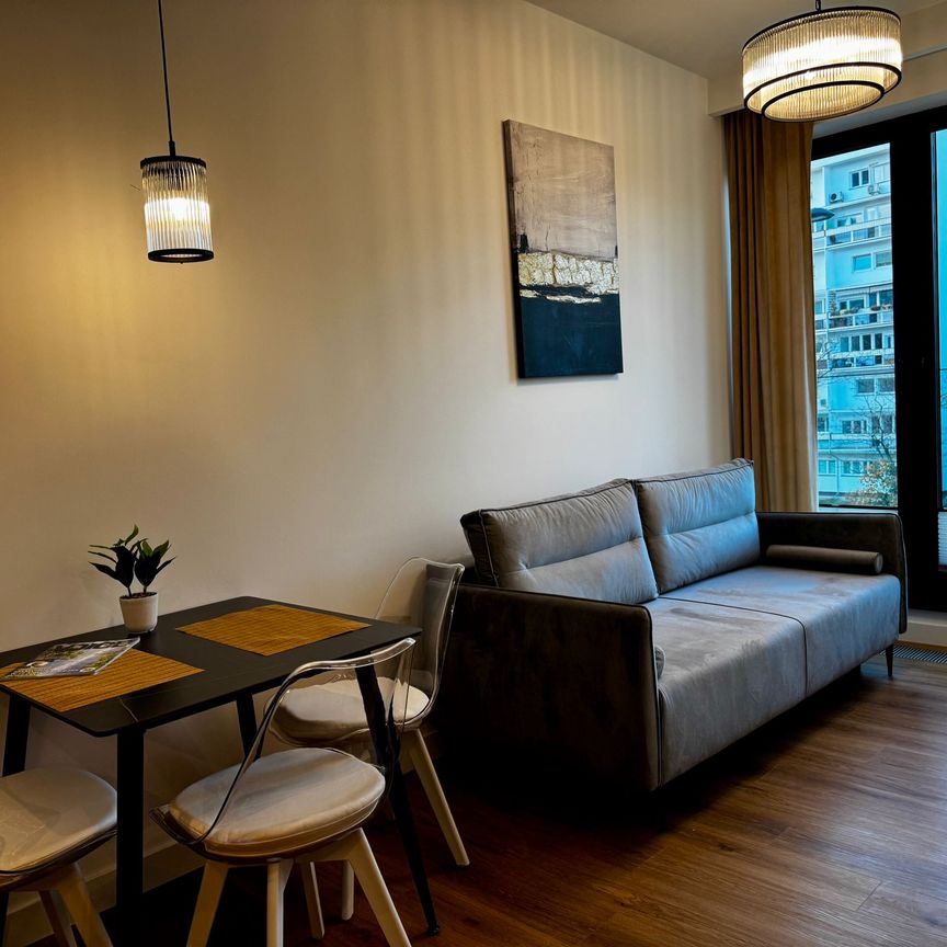 Mieszkanie do wynajęcia - Warszawa, Aleja „Solidarności” - Zdjęcie 1