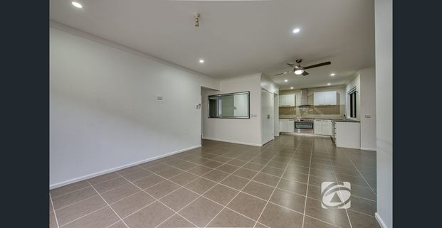 ROOM TO RELAX, SPACE TO ENTERTAIN - Photo 1