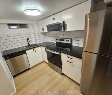 72 Auburn Avenue #Lower - Photo 2