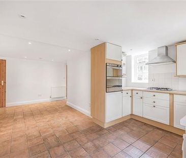 2 bedroom semi-detached house to rent - Photo 6