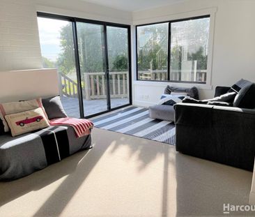 Short Term Fully Furnished Property in Low Head! - Photo 2