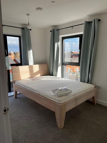 2 bedroom apartment to rent - Photo 2