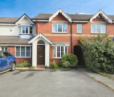 2 bedroom mews to rent - Photo 2