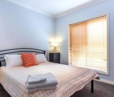 4/4 Keck Street - Photo 1