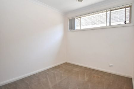 Low-Maintenance Living in North Orange! - Photo 3