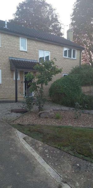 Vanner Road, Witney, OX28 - Photo 2