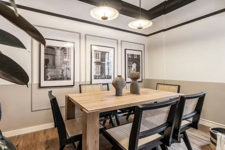 Paseo de la Reina Cristina, Madrid, Community of Madrid 28014 - Photo 5