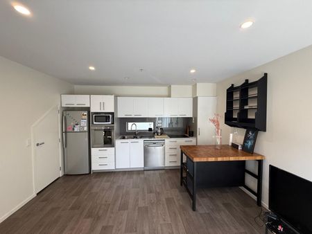 Modern & Stylish Living in the Heart of Hobsonville Point - Photo 3