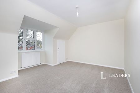3 bedroom house to rent The Grove, Ratton, Eastbourne, East Sussex, BN20 - Photo 5