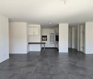 Logement 4,5 pièces au 1er étage de 100 m2, avec ascenseur - Foto 2